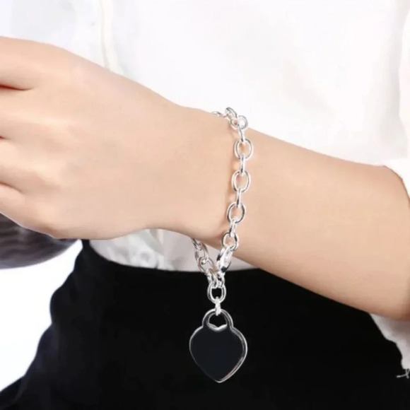 925 Sterling Silver Heart Chain Bracelet - Picture 5 of 7